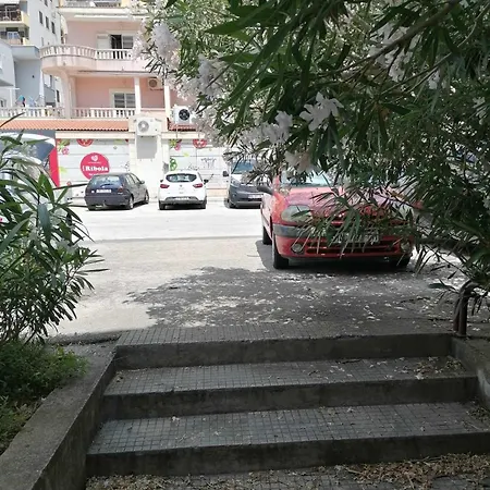 Apartment Lukas Galileo Blizu Centra Makarska