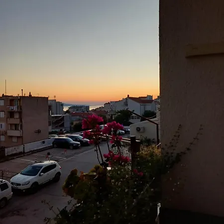 Apartment Lukas Galileo Blizu Centra Makarska